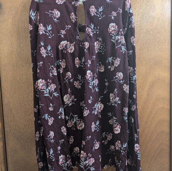 Grayson Threads Top - Picture 2 of 4